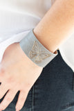 Paparazzi Flirty Flutter Bracelet Silver - Glitz By Lisa 